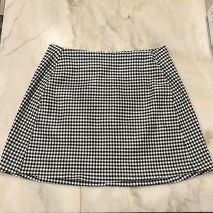 Urban Outfitters XS black white check plaid mini skirt